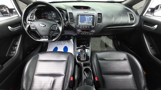 Kia K3 2016 7