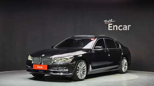 BMW 7 Series (G11) 750Li xDrive 2016
