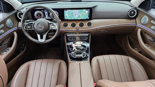 Mercedes-Benz E-Class W213 E300 4MATIC 2019 7