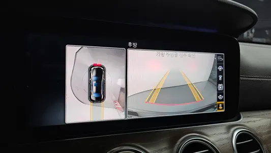 Mercedes-Benz E-Class W213 E300 4MATIC 2019 17