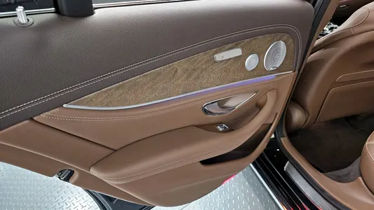 Mercedes-Benz E-Class W213 E300 4MATIC 2019 25