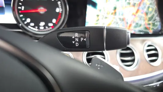 Mercedes-Benz E-Class W213 E220d 2017 9