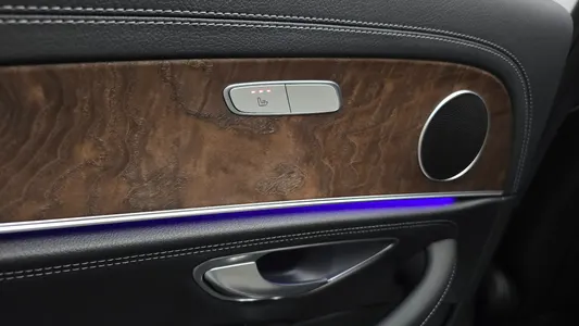 Mercedes-Benz E-Class W213 E220d 2017 19