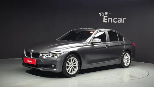 BMW 3 Series (F30) 320d xDrive 2017
