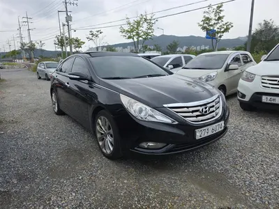 Hyundai YF Y20 2010 5