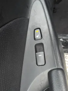 Hyundai YF Y20 2010 7