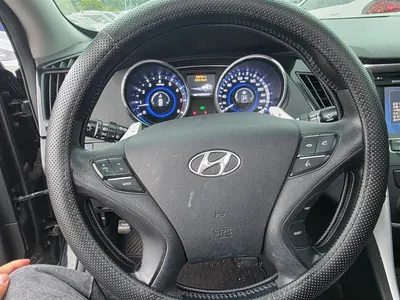 Hyundai YF Y20 2010 14