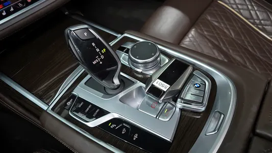 BMW 7 Series (G11) 730Ld xDrive 2020 9