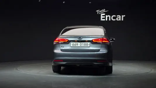 Kia K3 2016 4