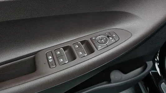 Hyundai IG 3.3 2022 17