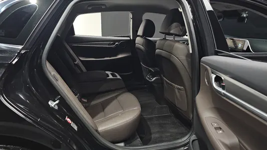 Hyundai IG 3.3 2022 26