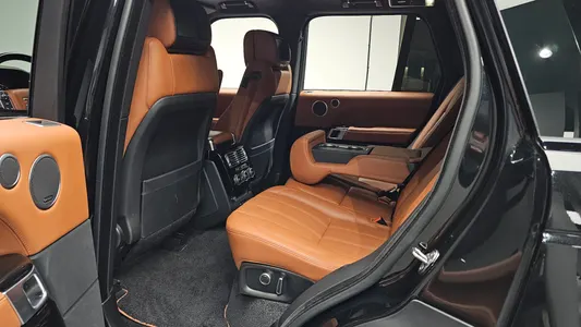 Land Rover 4 4.4 SDV8 AB 2016 26