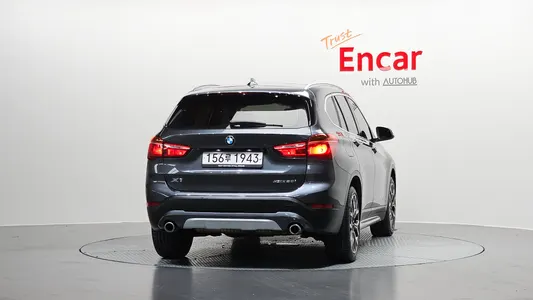 BMW X1 (F48) xDrive 20i xLine 2022 4