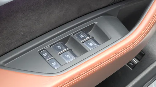 Audi e- 55 2020 28