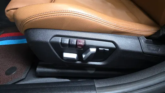 BMW 3 Series (F30) 330i M 2018 20
