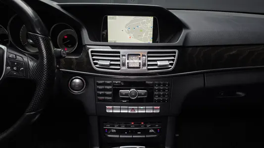 Mercedes-Benz E-Class W212 E300 4MATIC 2014 14