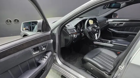 Mercedes-Benz E-Class W212 E300 4MATIC 2014 10