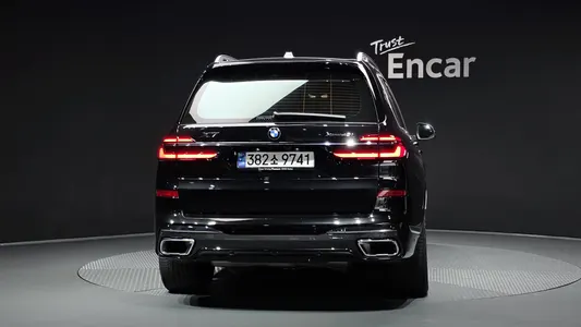BMW X7 (G07) xDrive 40i M 6 2024 4