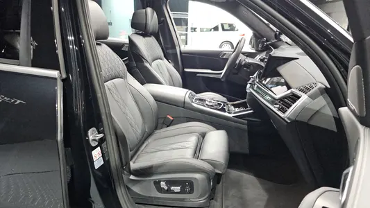 BMW X7 (G07) xDrive 40i M 6 2024 12