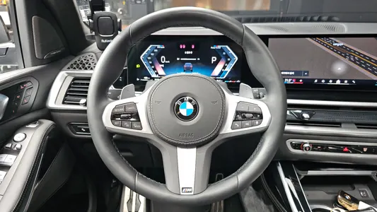 BMW X7 (G07) xDrive 40i M 6 2024 13