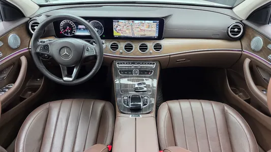 Mercedes-Benz E-Class W213 E300 4MATIC 2018 6