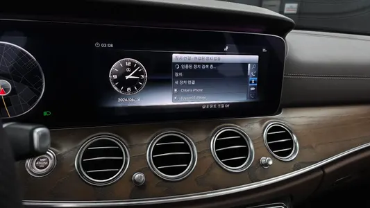 Mercedes-Benz E-Class W213 E300 4MATIC 2018 16