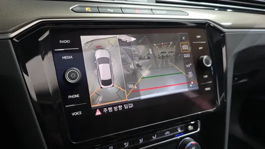 Volkswagen 아테온 2.0 TDI 2019 13