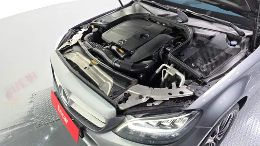Mercedes-Benz C-Class W205 C200 2019 6