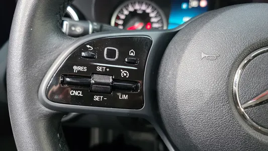 Mercedes-Benz C-Class W205 C200 2019 23