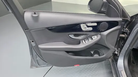 Mercedes-Benz C-Class W205 C200 2019 30