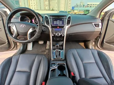 Hyundai i30() 1.6 VGT 2012 10