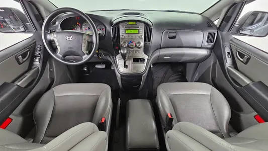 Hyundai Grand Starex 5 2015 7