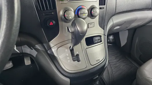 Hyundai Grand Starex 5 2015 9