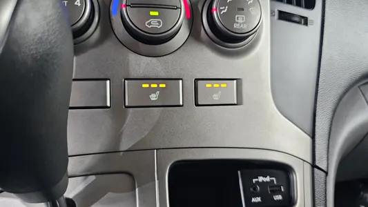 Hyundai Grand Starex 5 2015 12