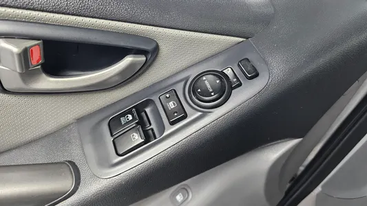 Hyundai Grand Starex 5 2015 20