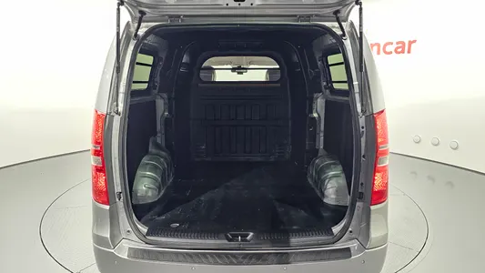 Hyundai Grand Starex 5 2015 16