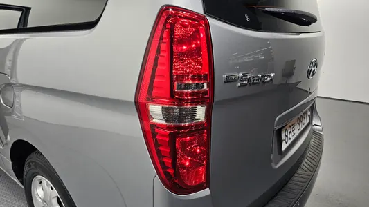 Hyundai Grand Starex 5 2015 23