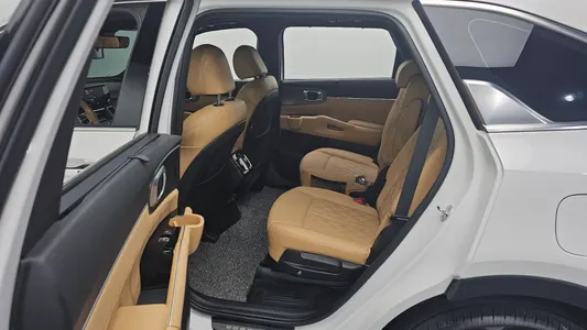 Kia 4 2.2 4WD 2023 12