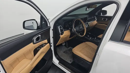 Kia 4 2.2 4WD 2023 10