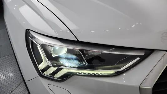 Audi Q3 (F3) 35 TDI 2023 22