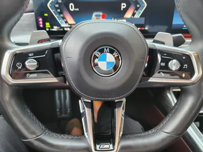 BMW 7 Series (G70) 740i sDrive M 2023 6