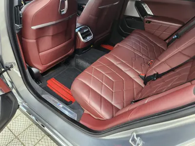 BMW 7 Series (G70) 740i sDrive M 2023 12