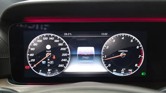Mercedes-Benz E-Class W213 E300 4MATIC 2018 8