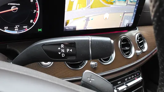 Mercedes-Benz E-Class W213 E300 4MATIC 2018 9