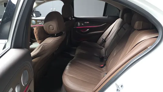 Mercedes-Benz E-Class W213 E300 4MATIC 2018 11