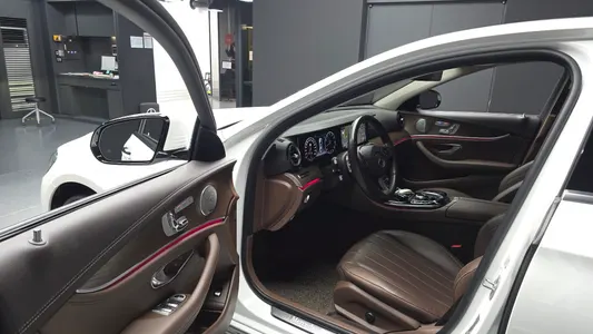 Mercedes-Benz E-Class W213 E300 4MATIC 2018 10