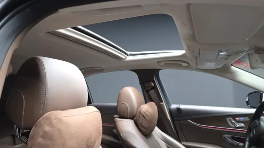 Mercedes-Benz E-Class W213 E300 4MATIC 2018 20