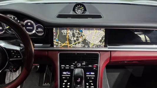 Porsche (971) 2.9 AWD E- 2019 14