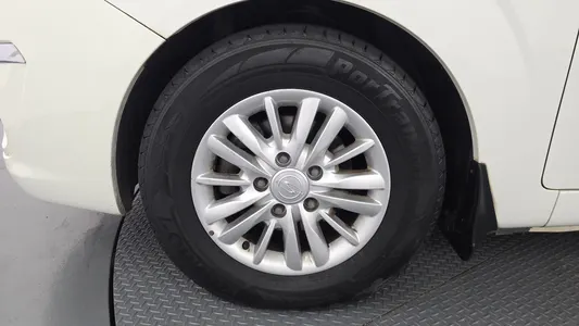 KG Mobility 코란도 투리스모 4WD TX 9 2015 5