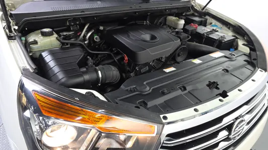 KG Mobility 코란도 투리스모 4WD TX 9 2015 6